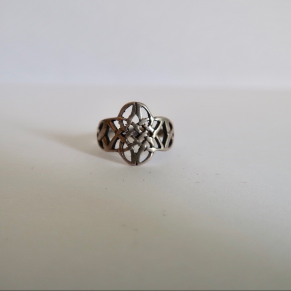 Sterling Silver-Celtic Ring-Gothic -Knot Ring - Picture 3 of 5